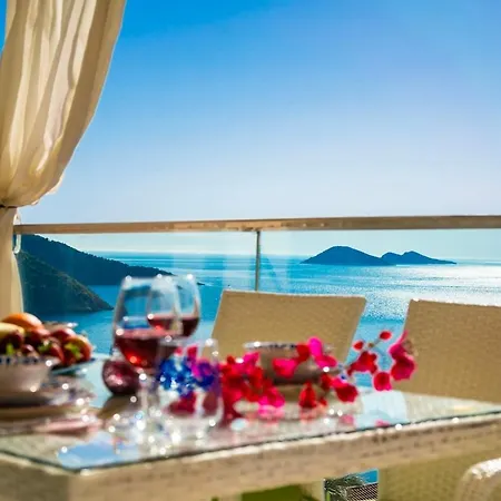 Olympos With Stunning View Kalkan 公寓
